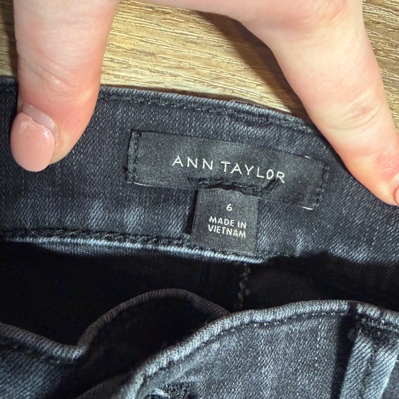 Ann Taylor Slim Boot black wash flare Jean - Picture 7 of 9